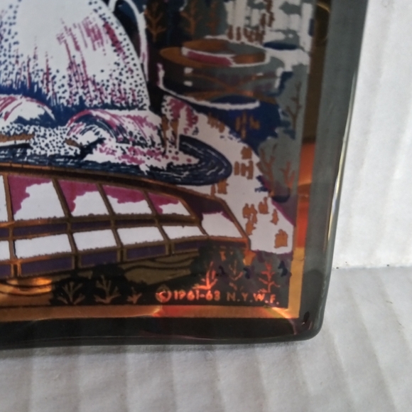 New York World's Fair 1964-65 Vintage Glass Ashtray by Houze Art - Picture 4 of 8